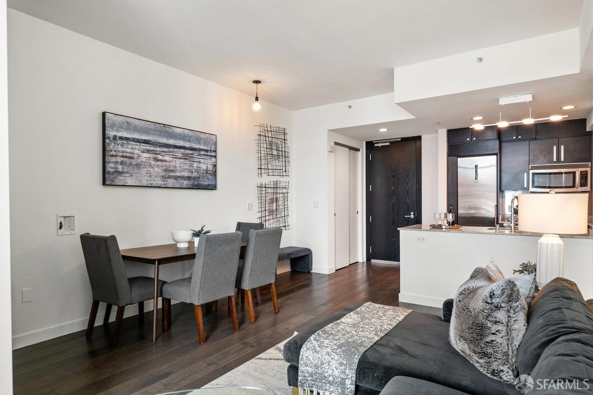 55 Page Street Unit: PH818