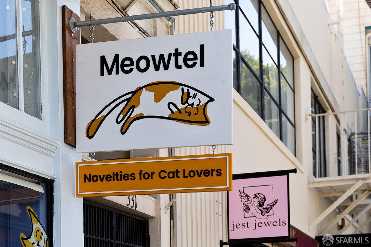 55 Page Street Unit: PH818