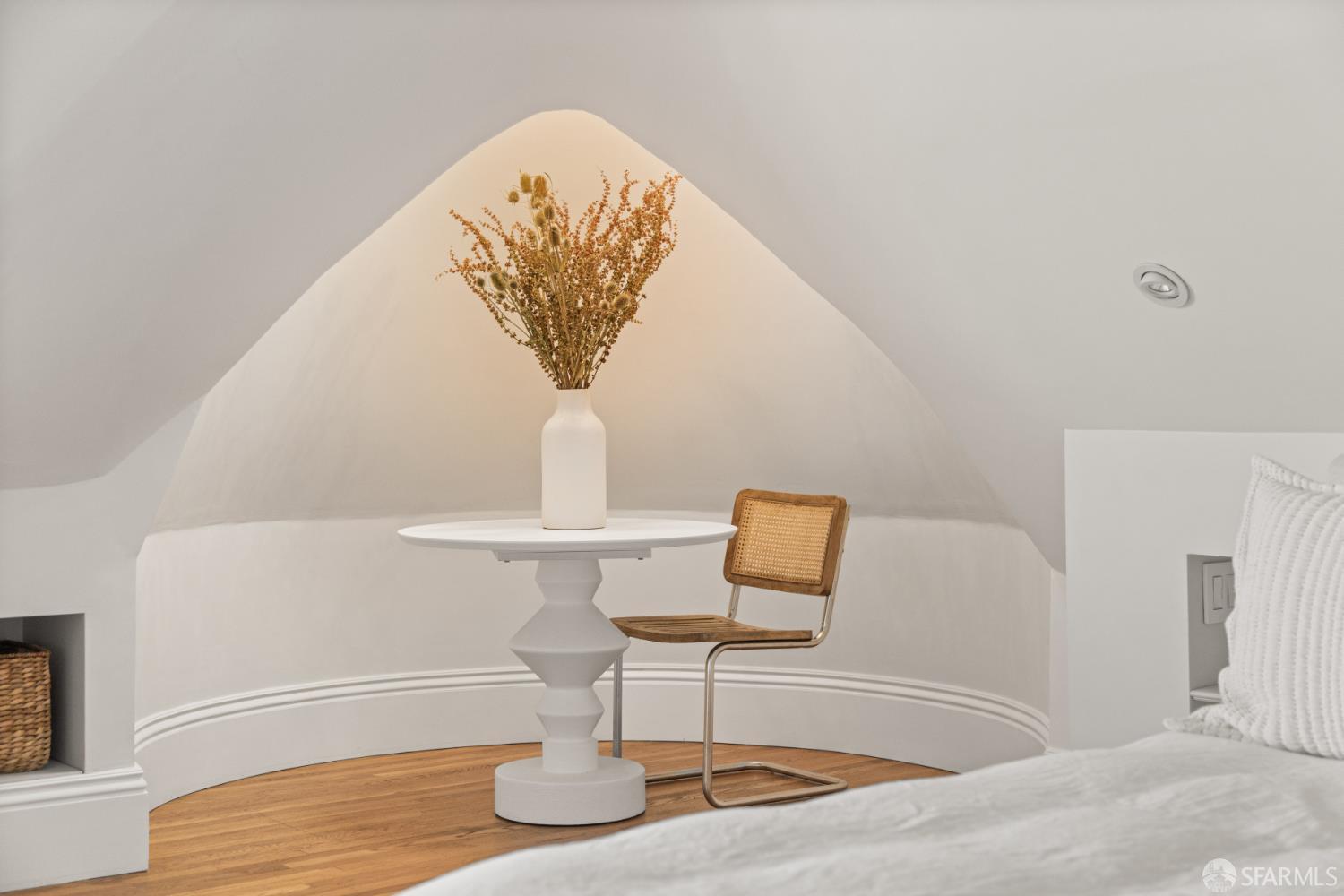 2833 Webster Street # 5