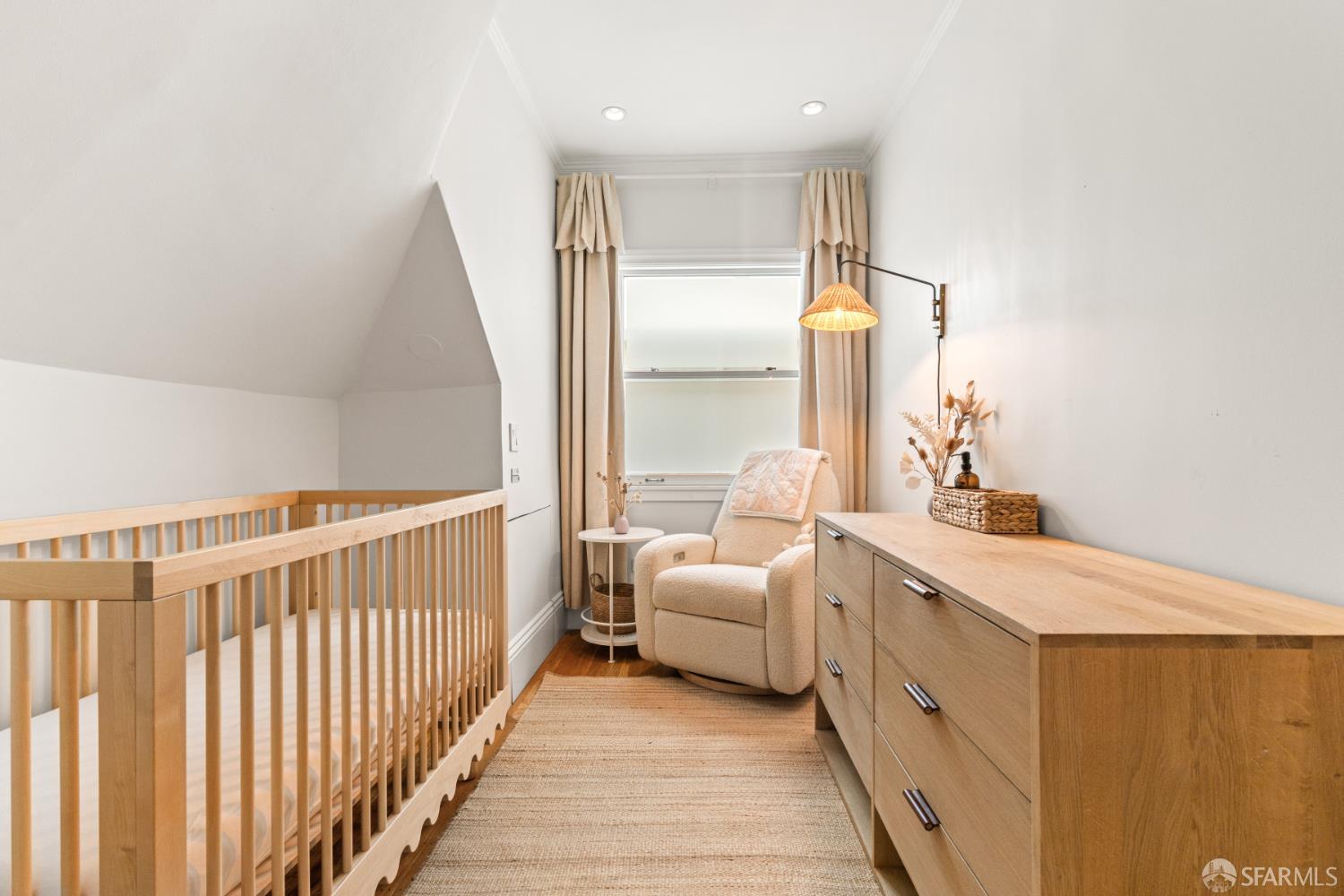 2833 Webster Street # 5