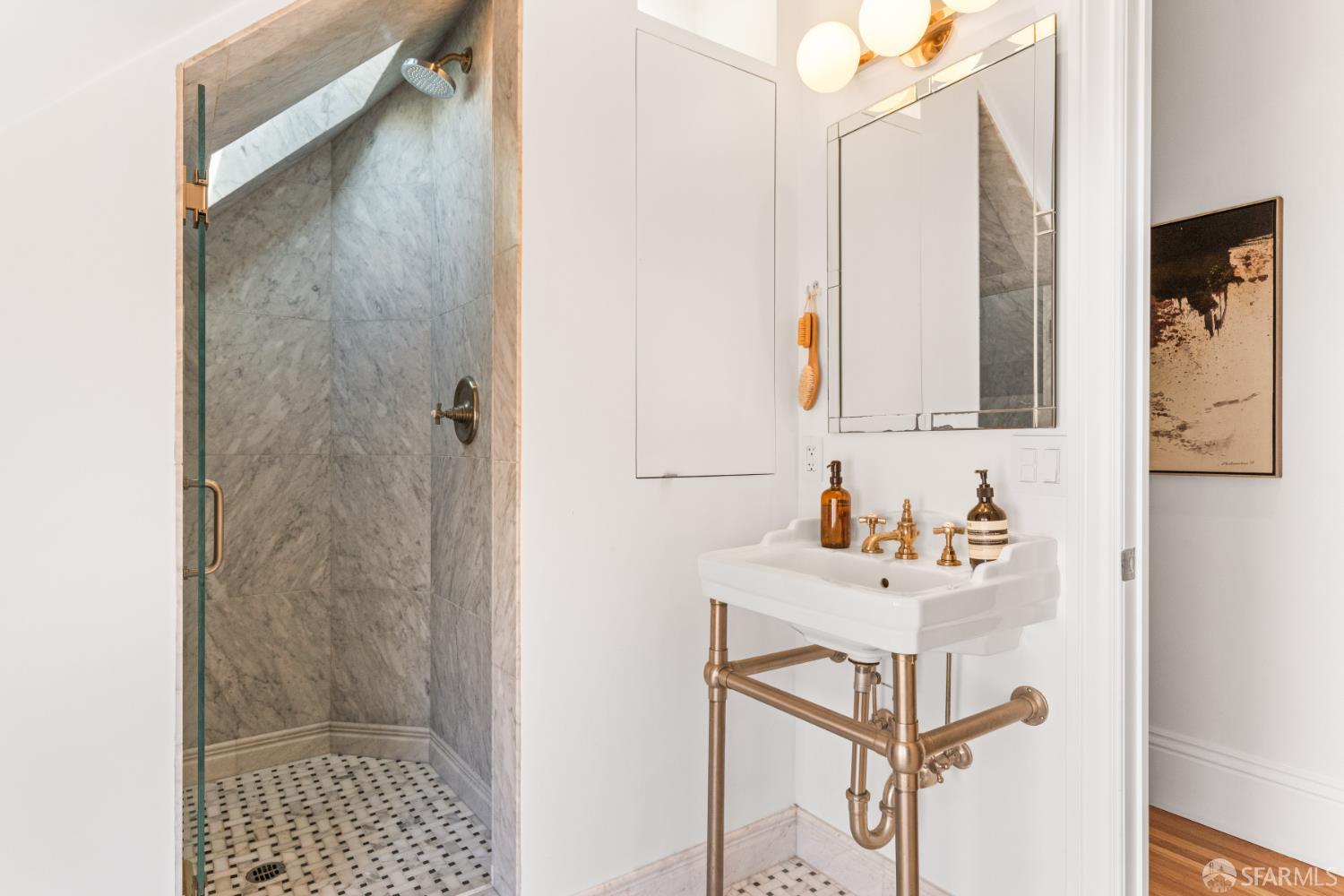 2833 Webster Street # 5