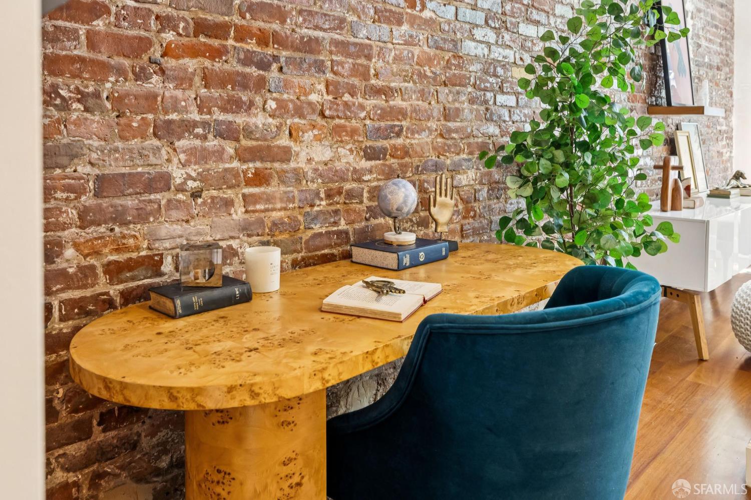 25 Hotaling Place # C