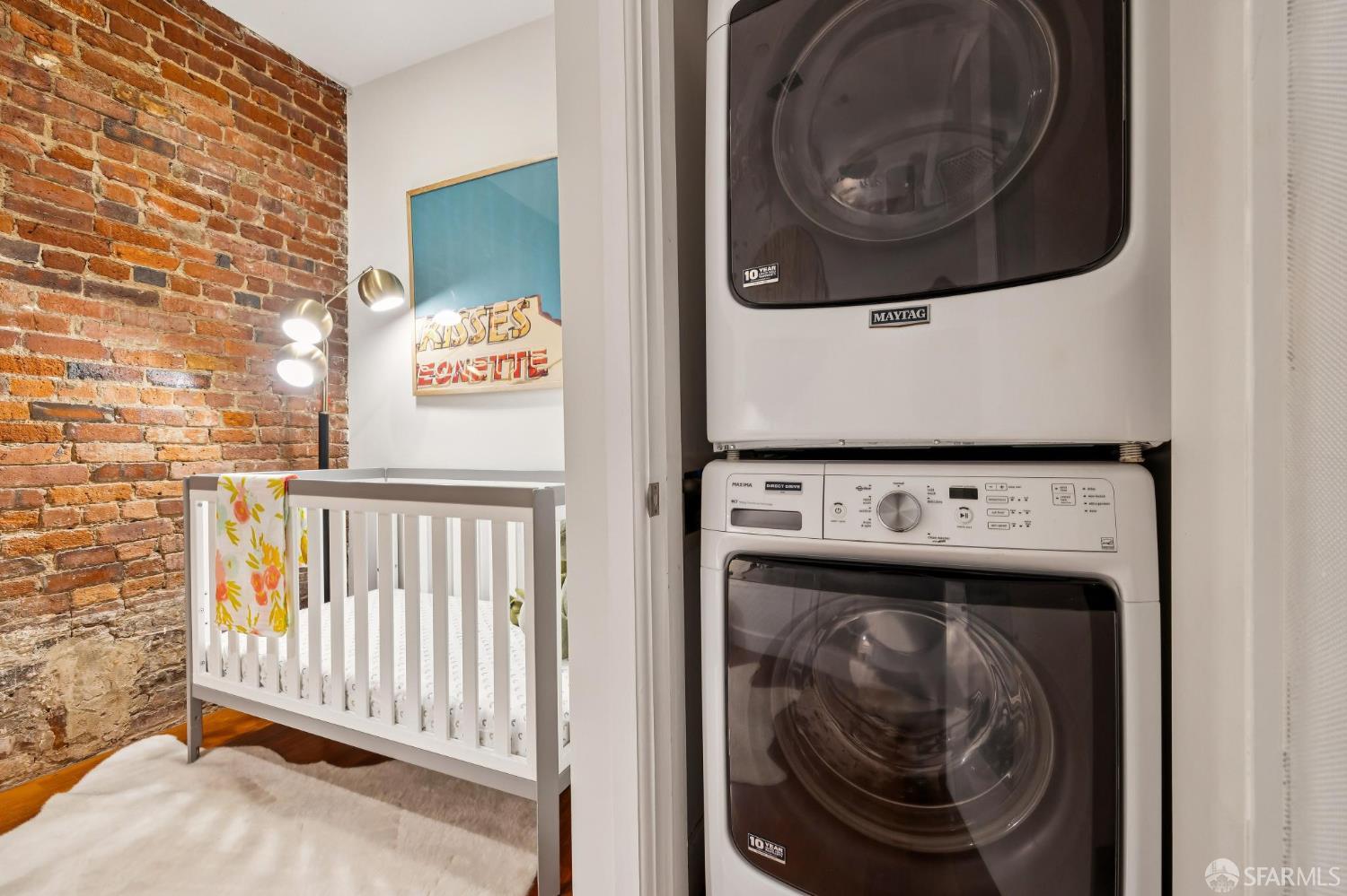 25 Hotaling Place # C