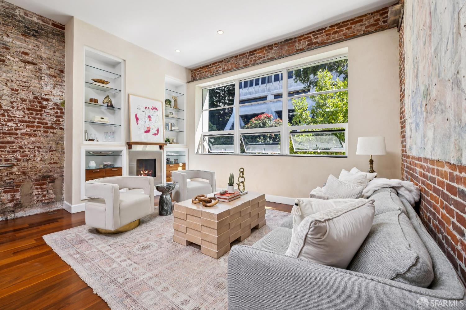 25 Hotaling Place # C