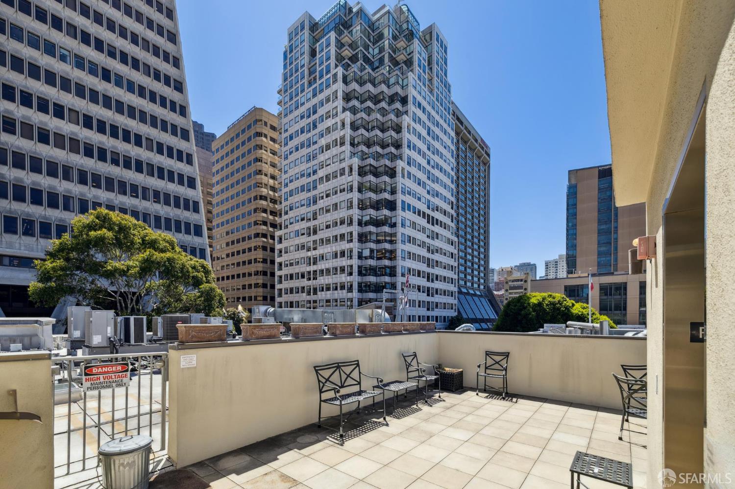 25 Hotaling Place # C