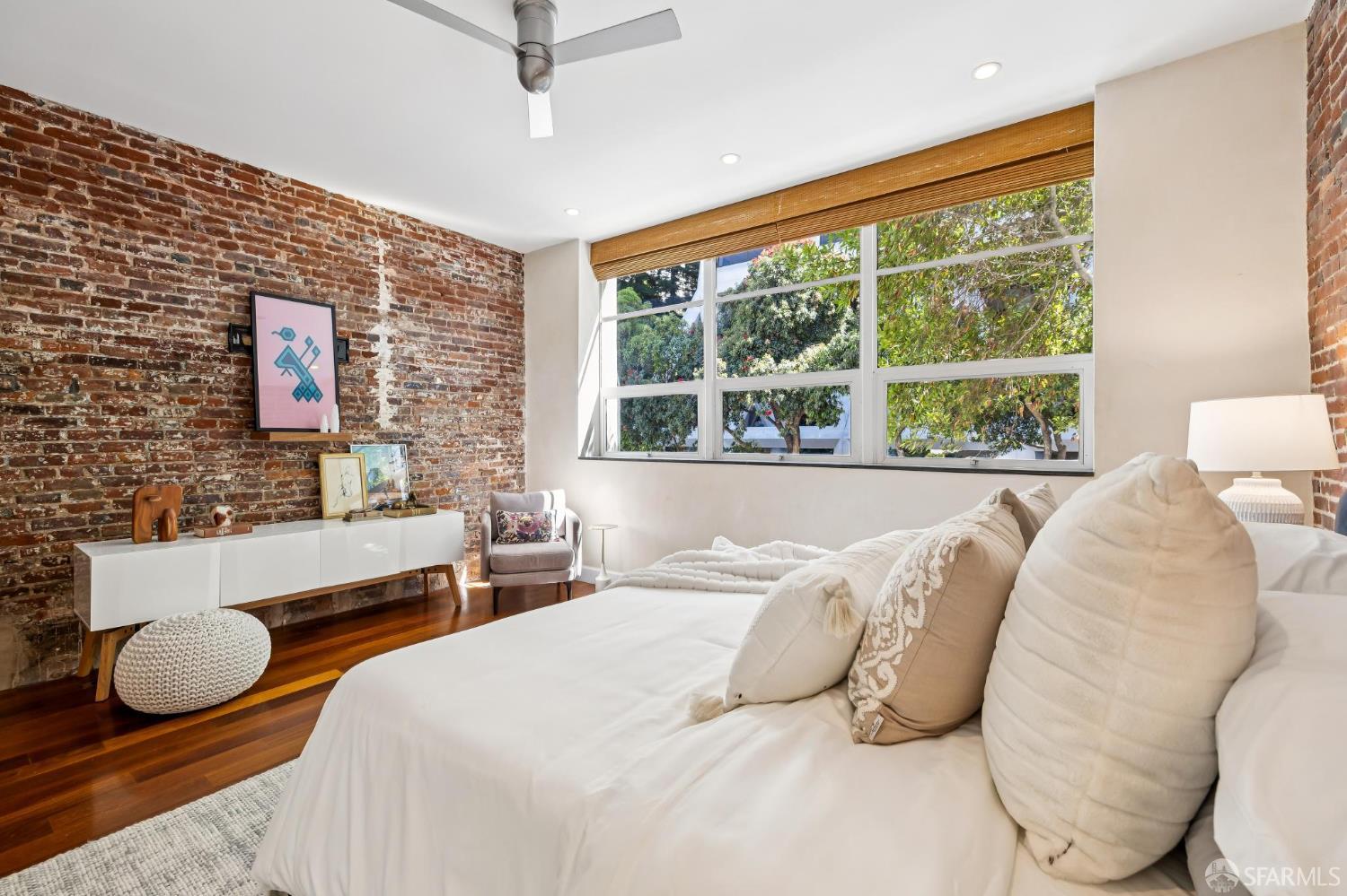 25 Hotaling Place # C