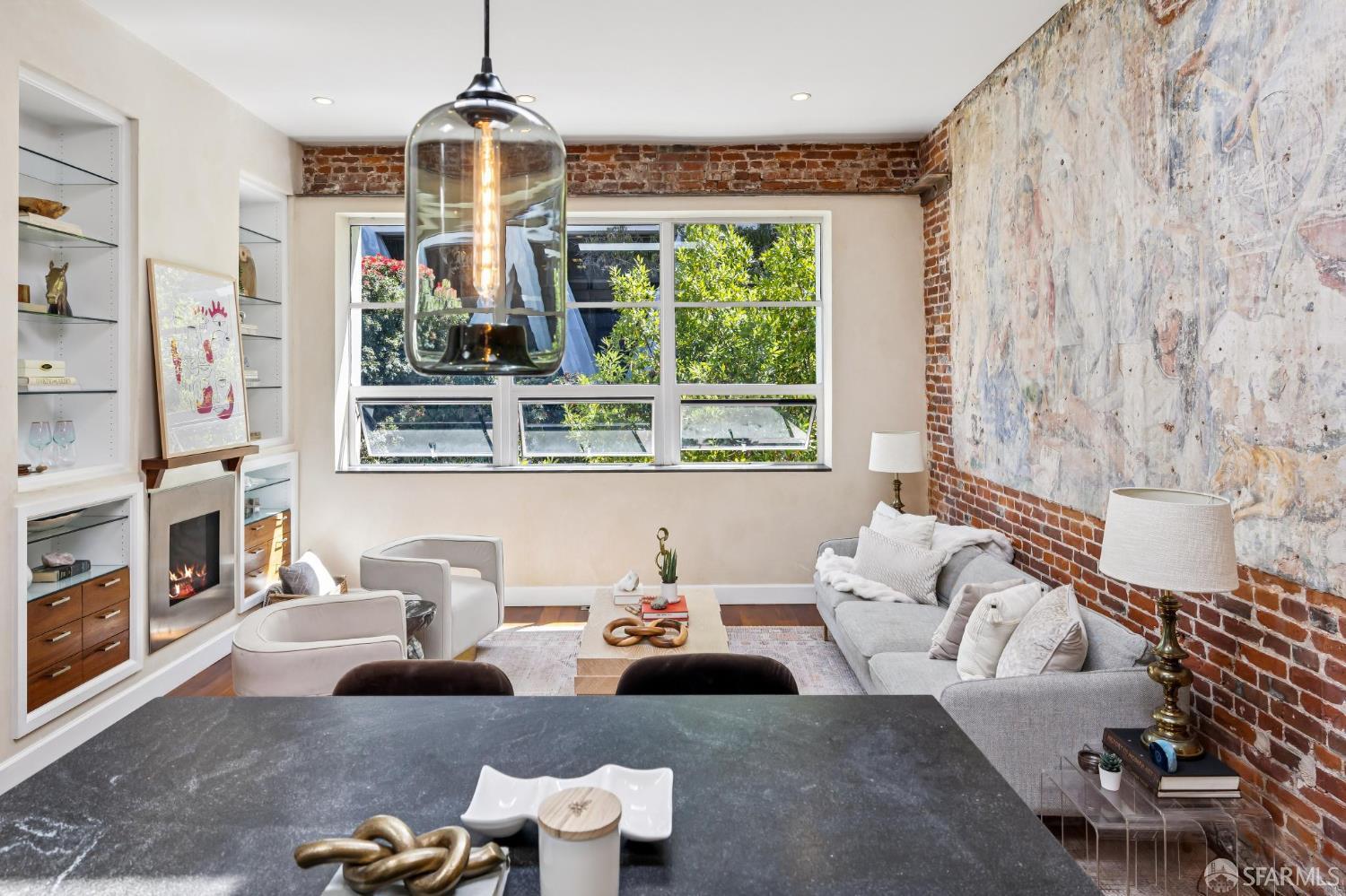 25 Hotaling Place # C