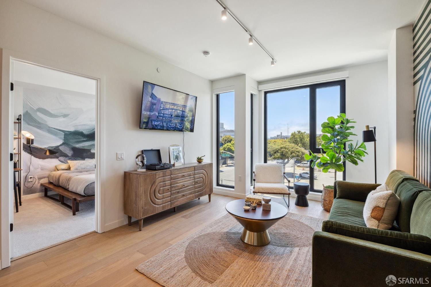 988 Harrison Street Unit: WE2