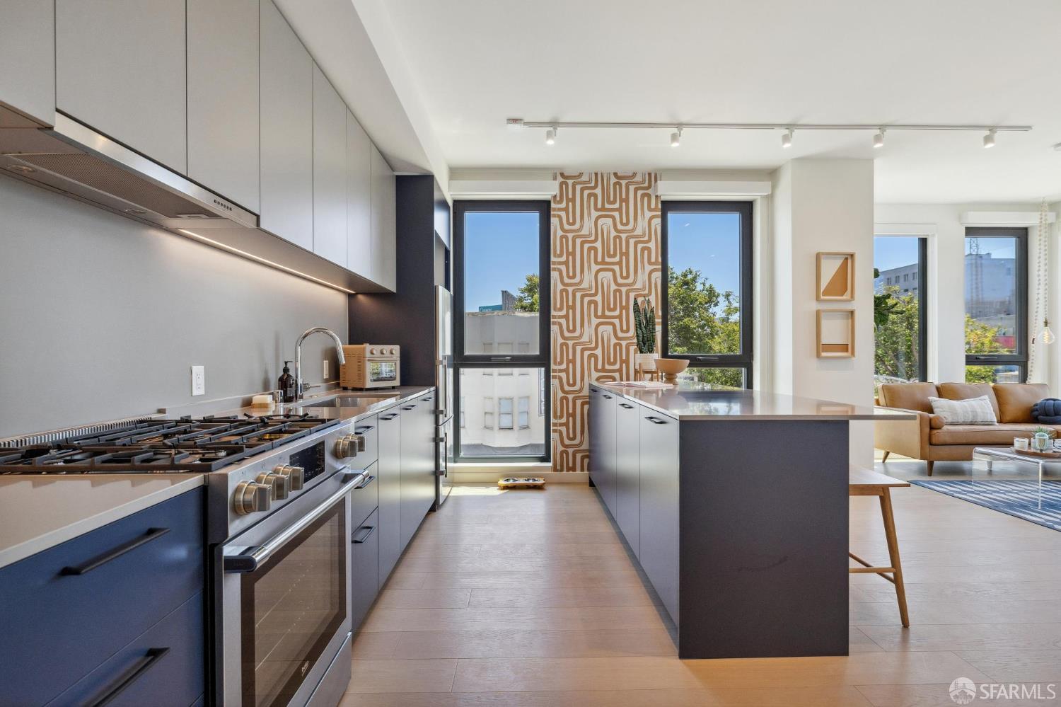 988 Harrison Street Unit: HM7