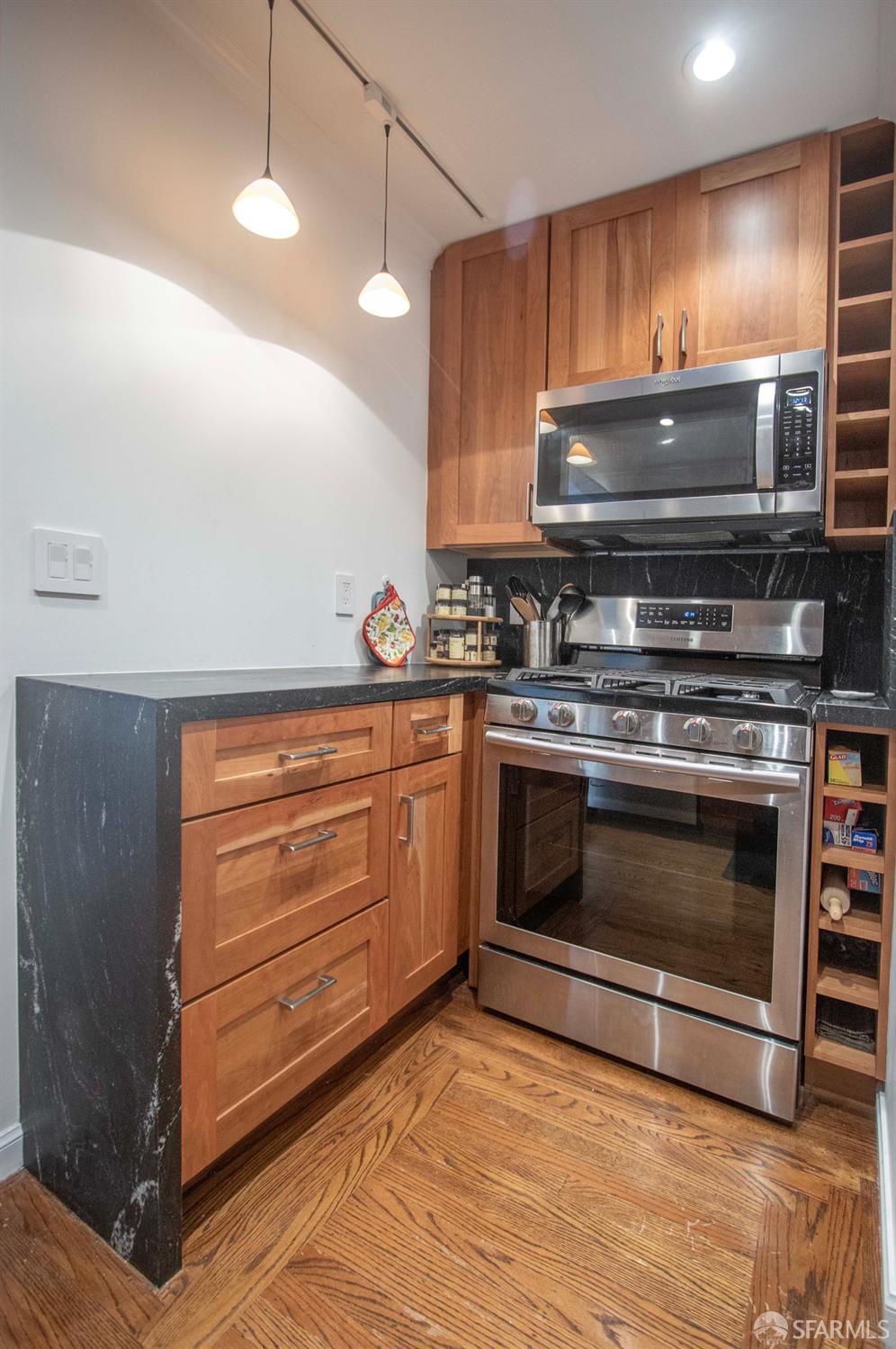 2230 Pacific Avenue # 101