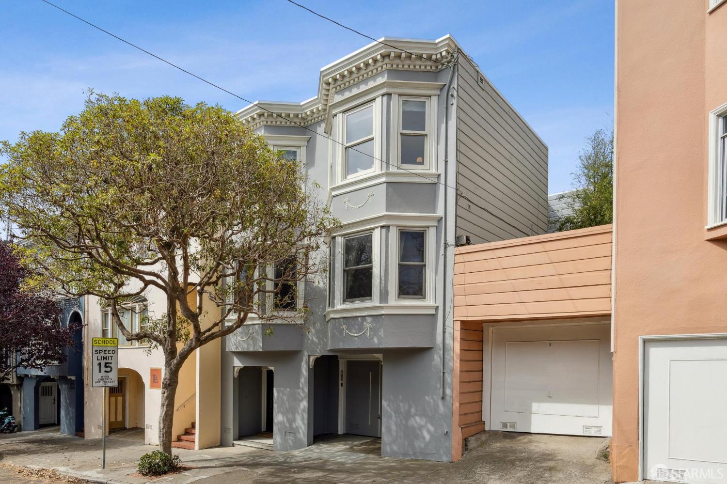 1127 Shrader Street