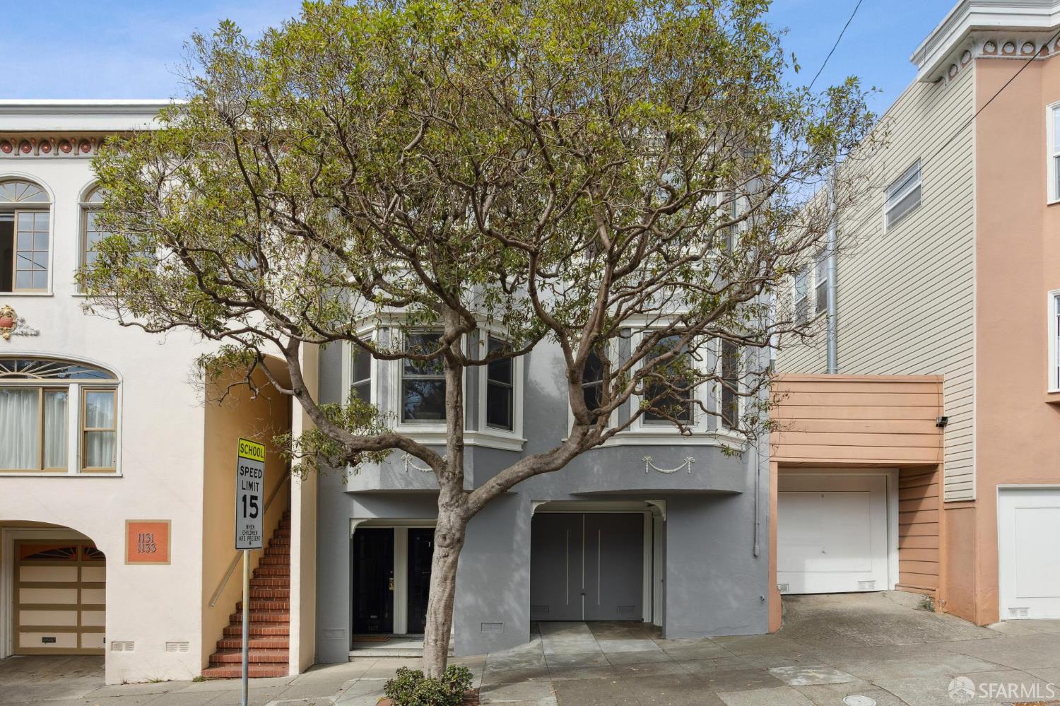 1127 Shrader Street