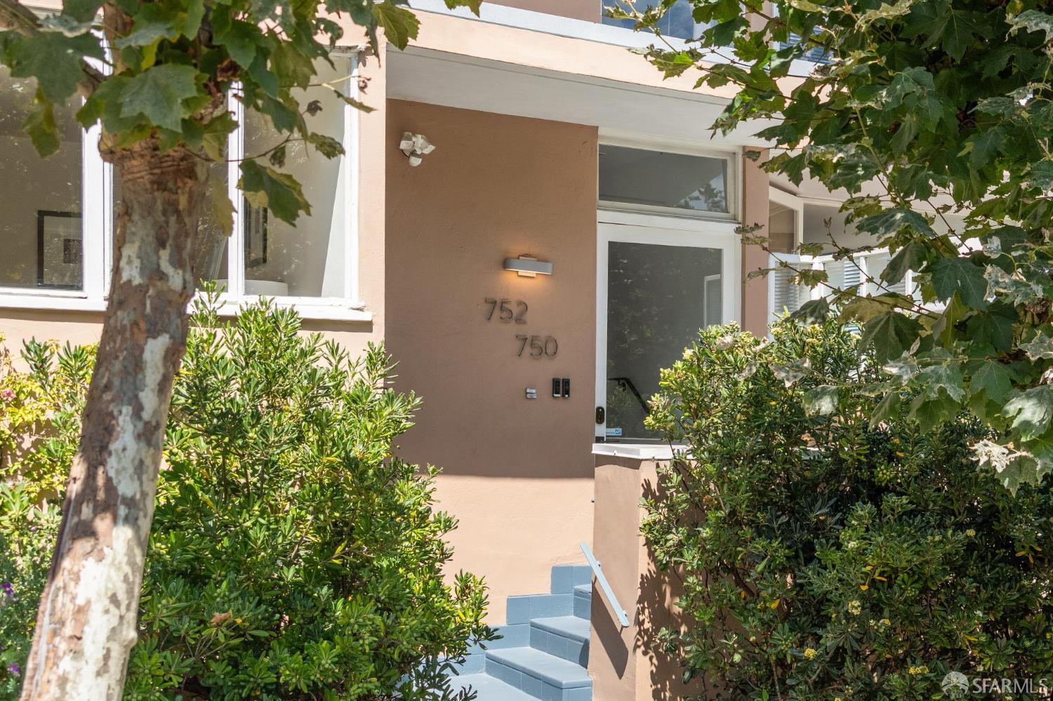 750 Francisco Street