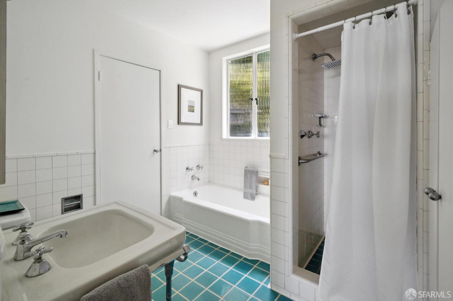 750 Francisco Street