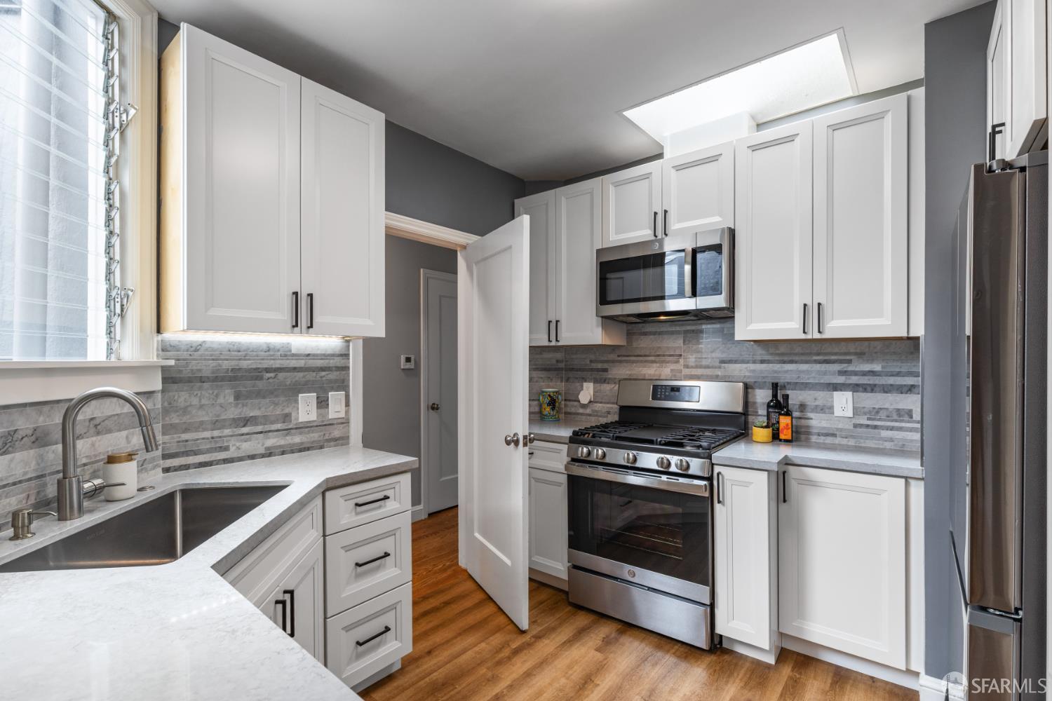 2347 12th Avenue, San Francisco