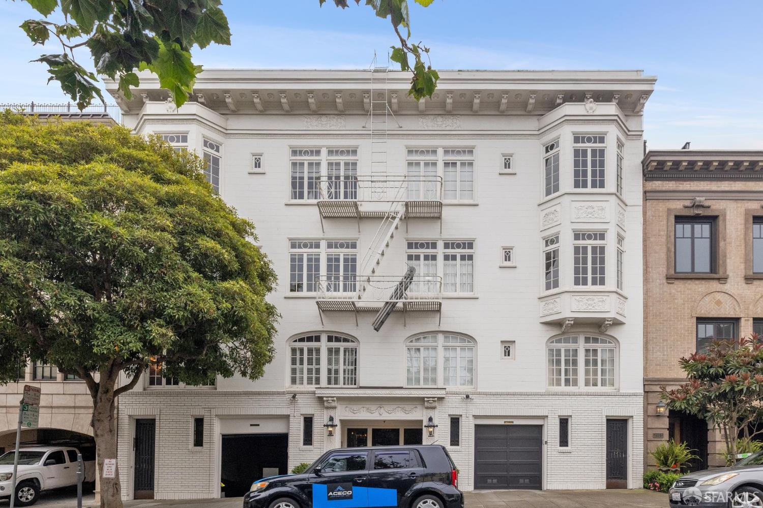 2945 Pacific Avenue # 9