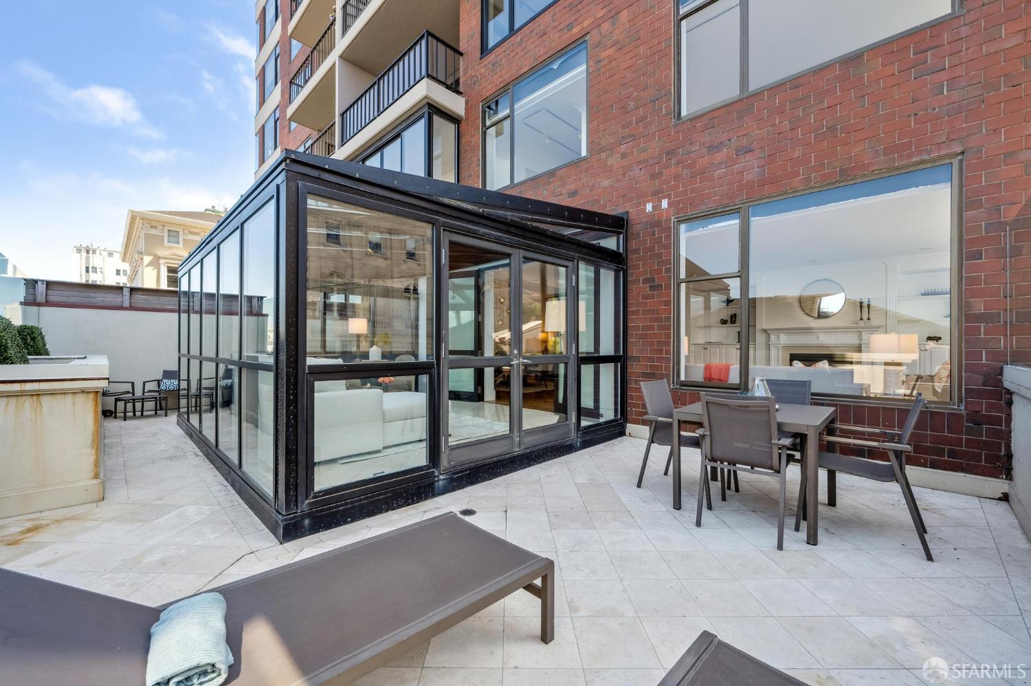 2190 Broadway Street # 1W