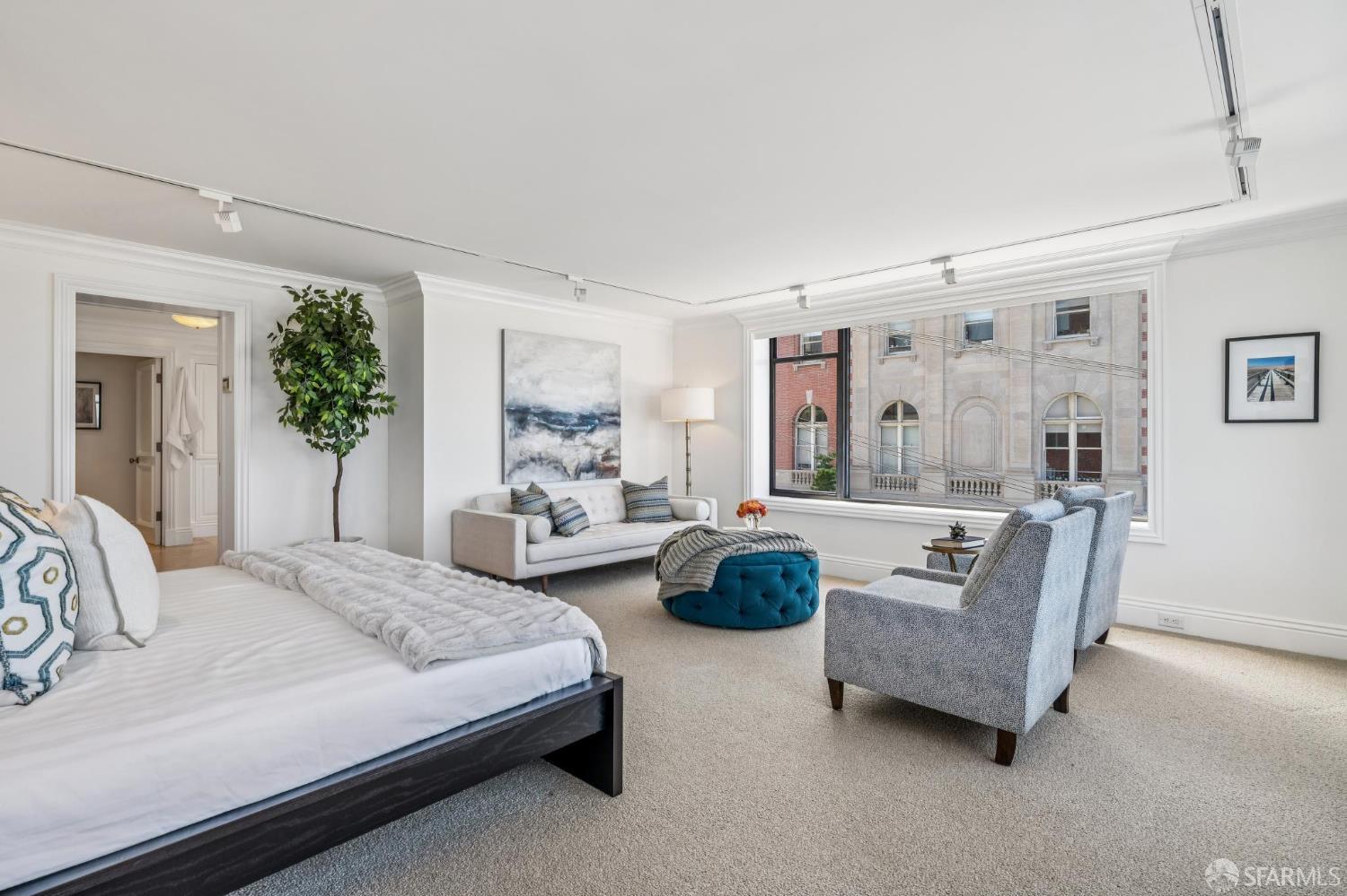 2190 Broadway Street # 1W