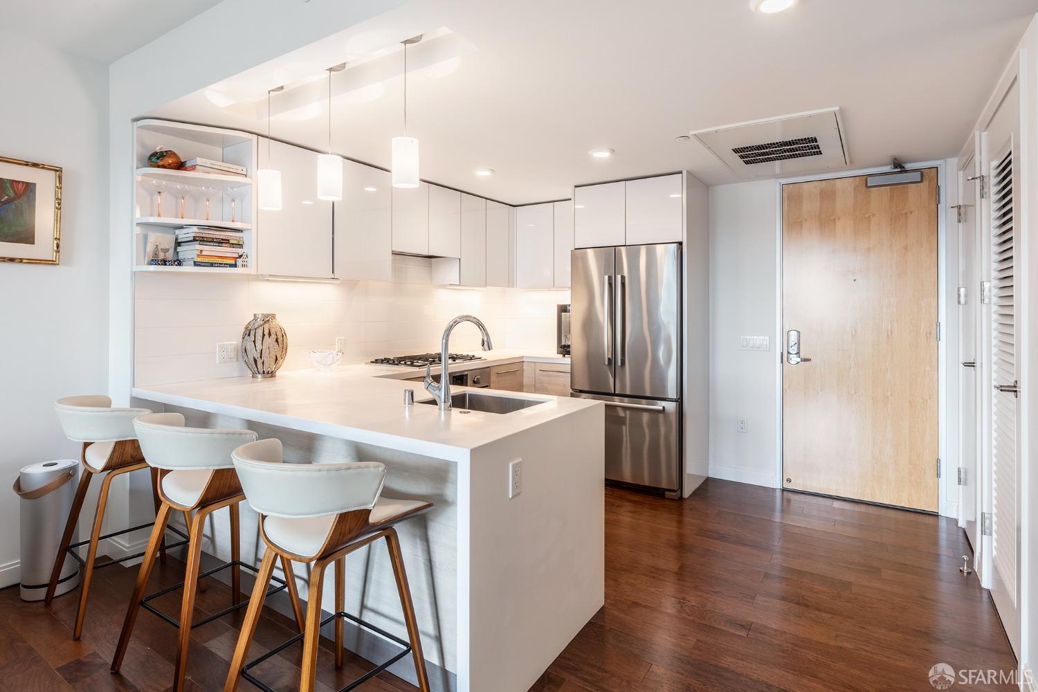 555 Fulton Street # 427