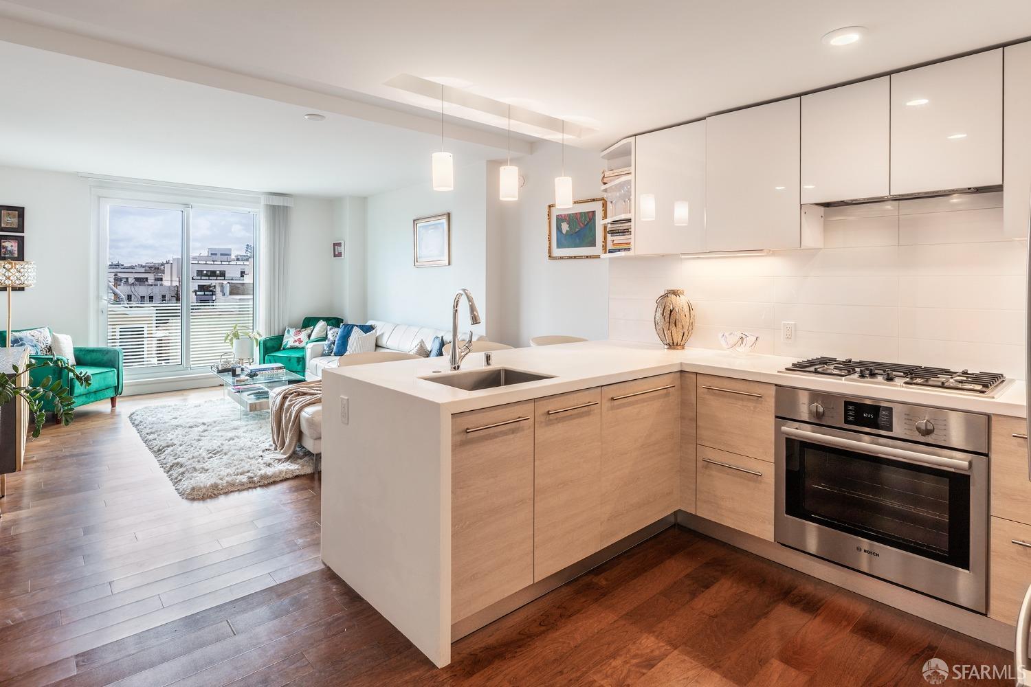 555 Fulton Street # 427