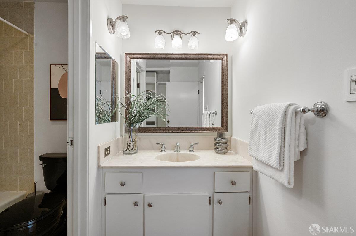 455 Vallejo Street # 110