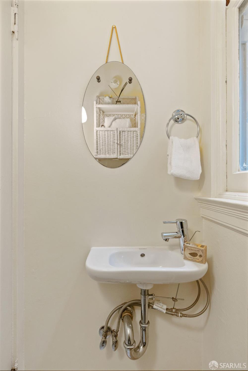 3928 Sacramento Street