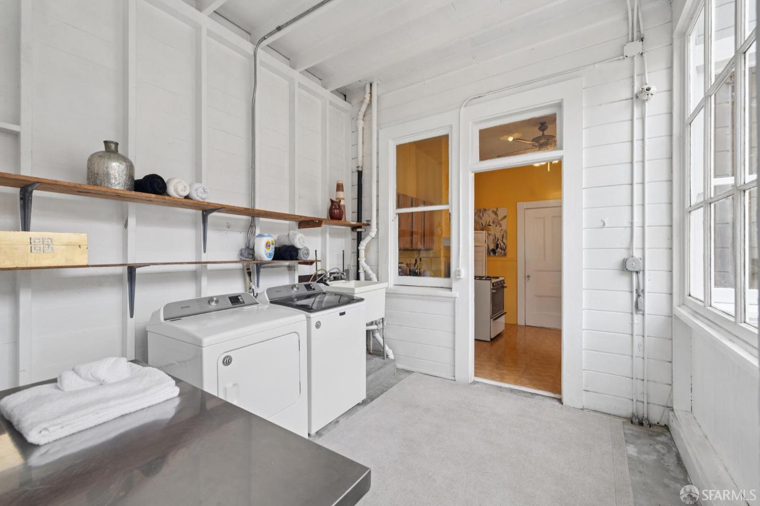 3928 Sacramento Street