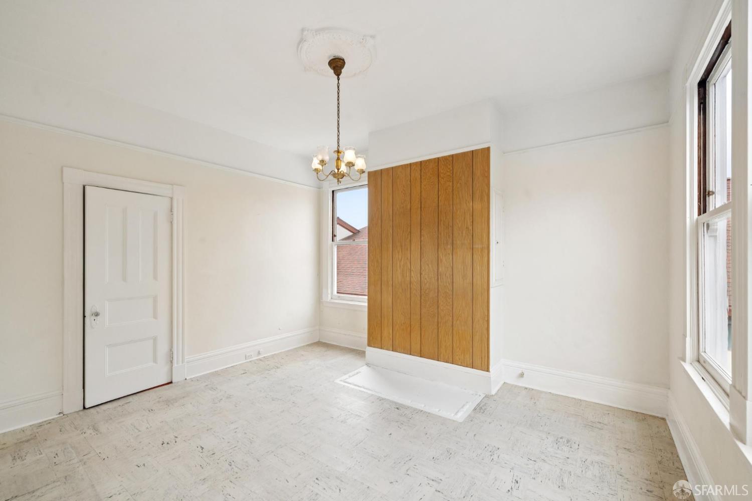 3928 Sacramento Street