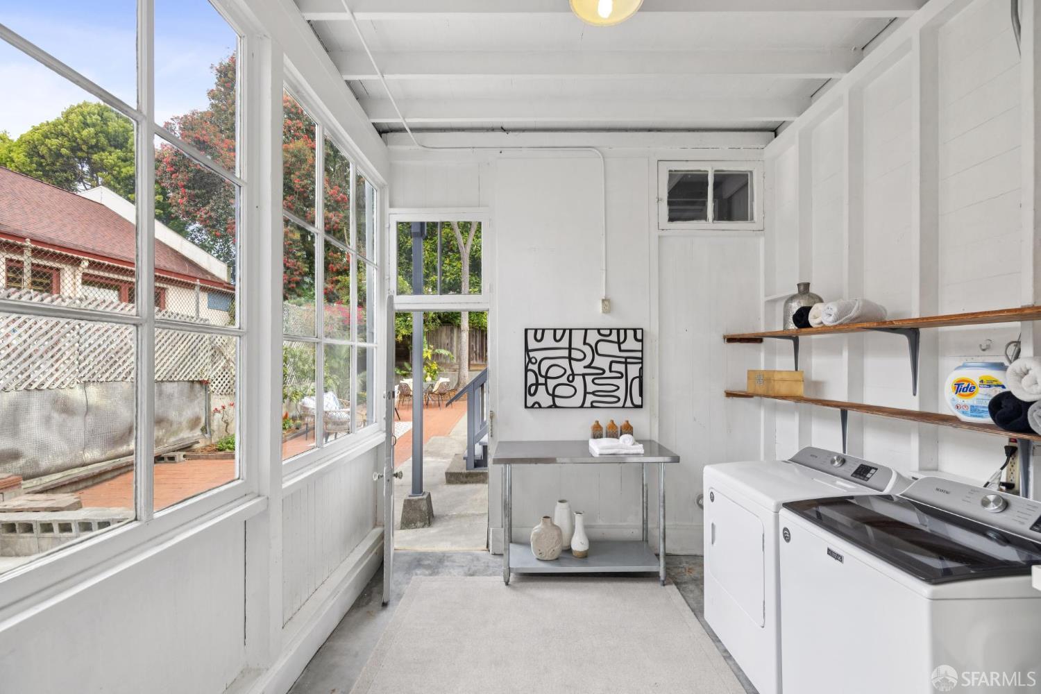 3928 Sacramento Street