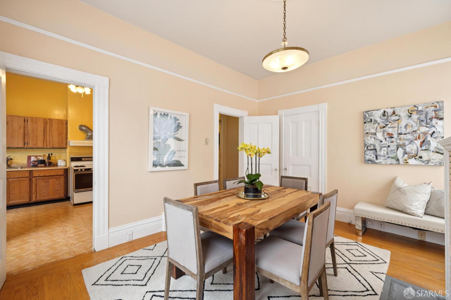 3928 Sacramento Street