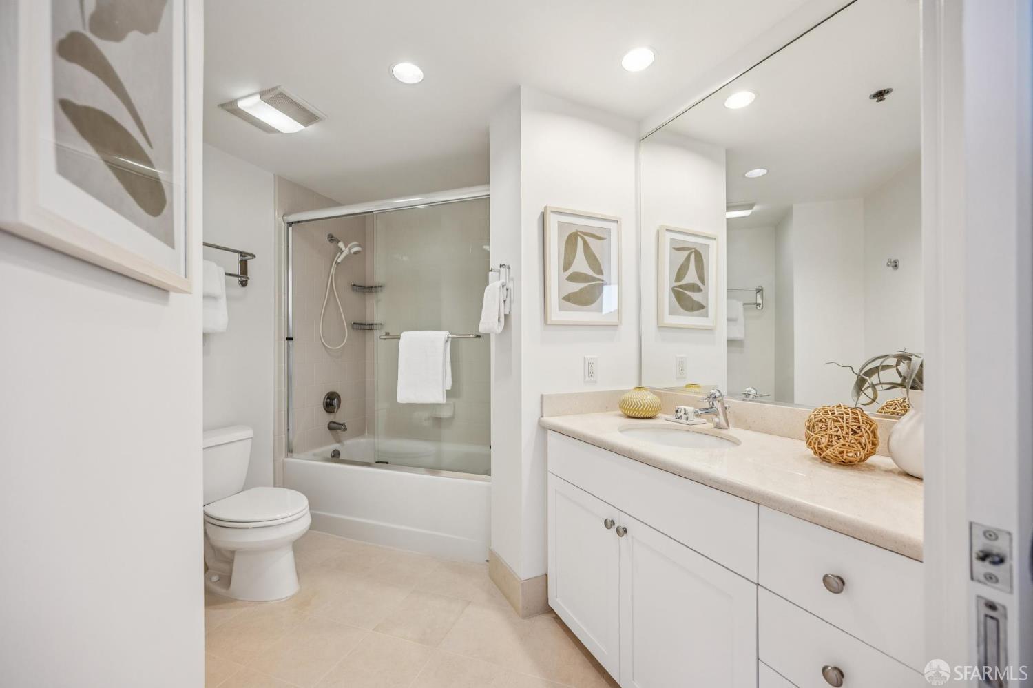 1701 Jackson Street # 806