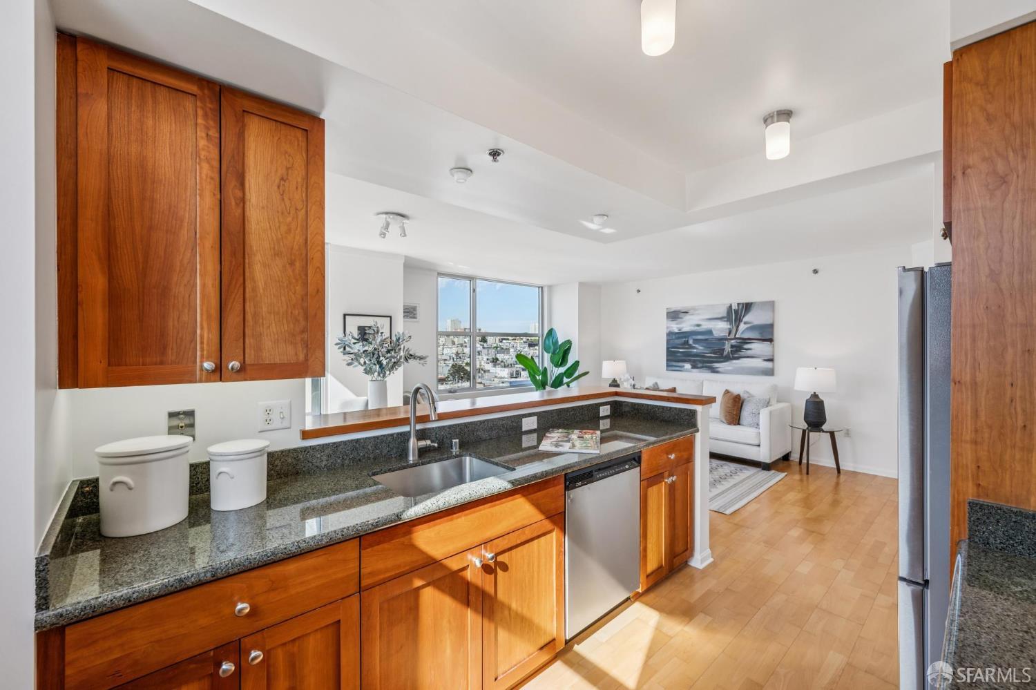 1701 Jackson Street # 806