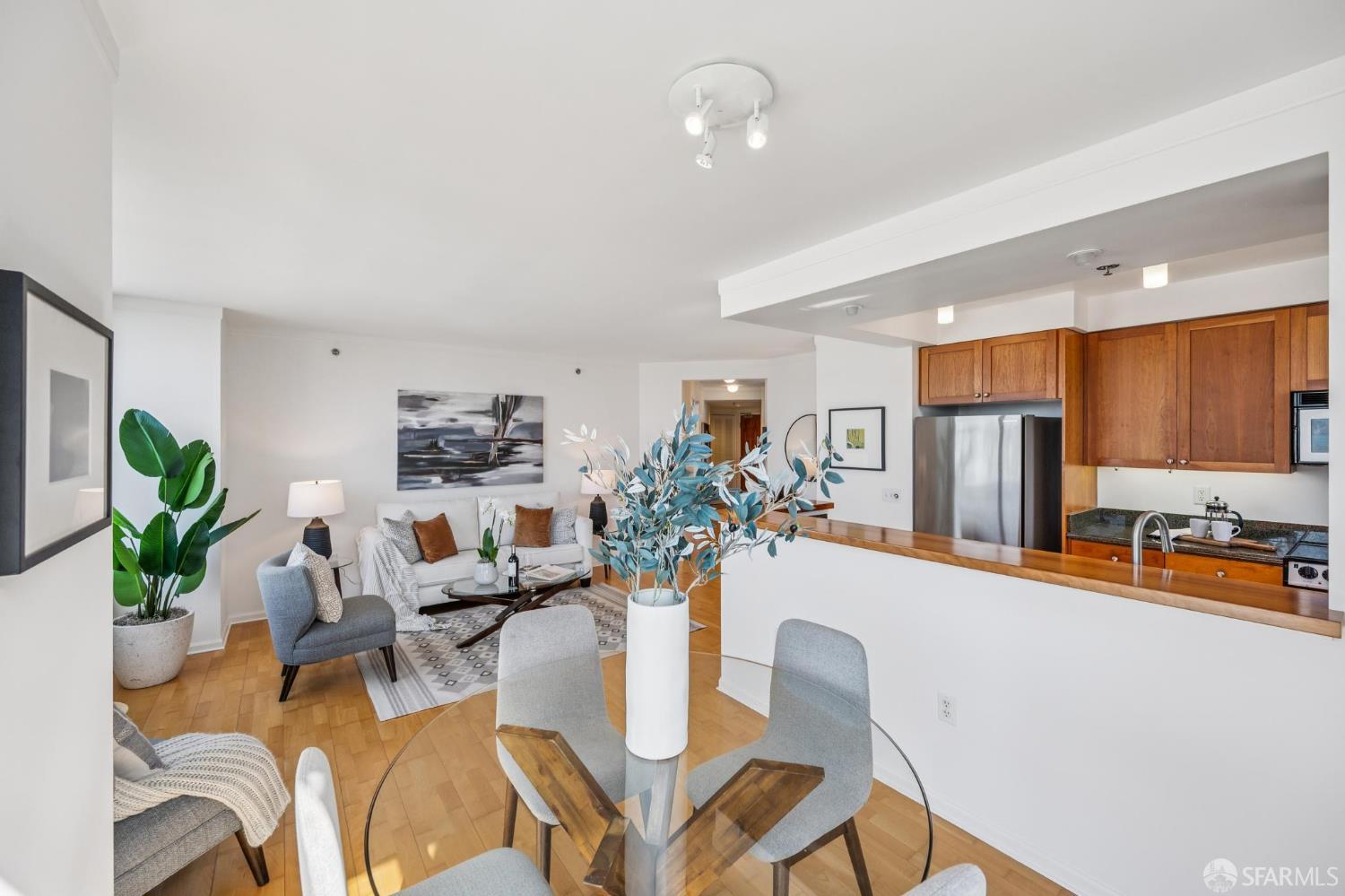 1701 Jackson Street # 806