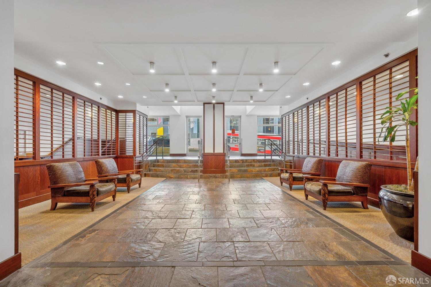 1701 Jackson Street # 806