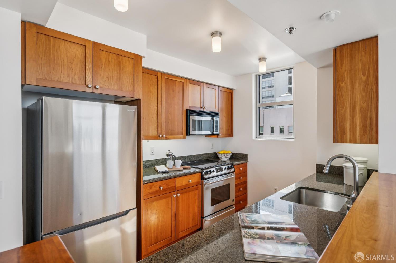 1701 Jackson Street # 806