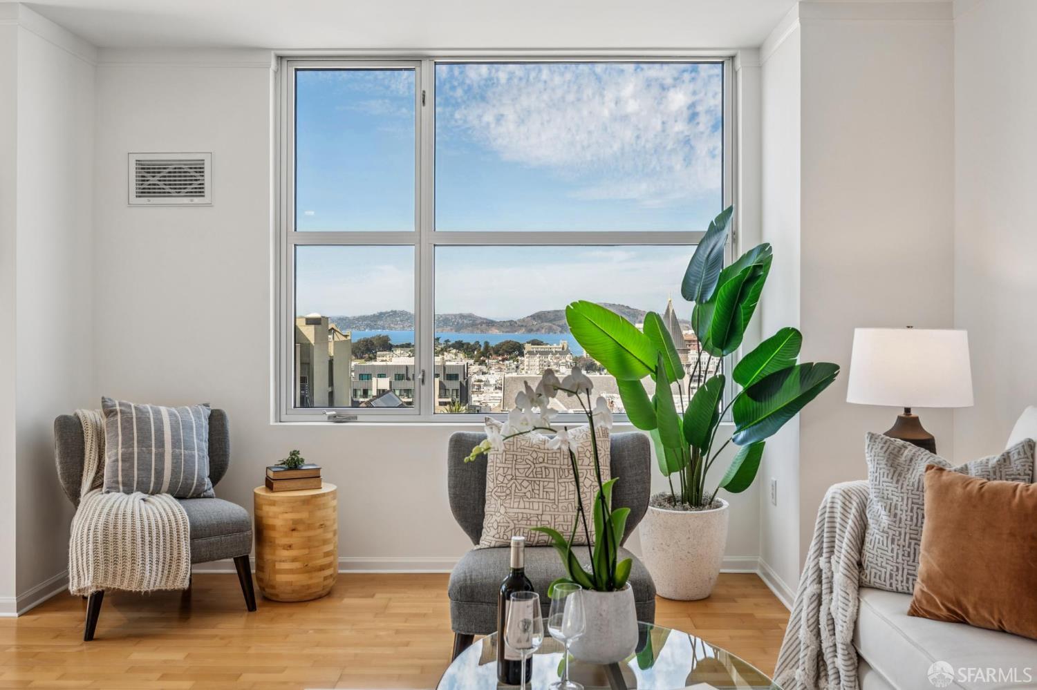 1701 Jackson Street # 806