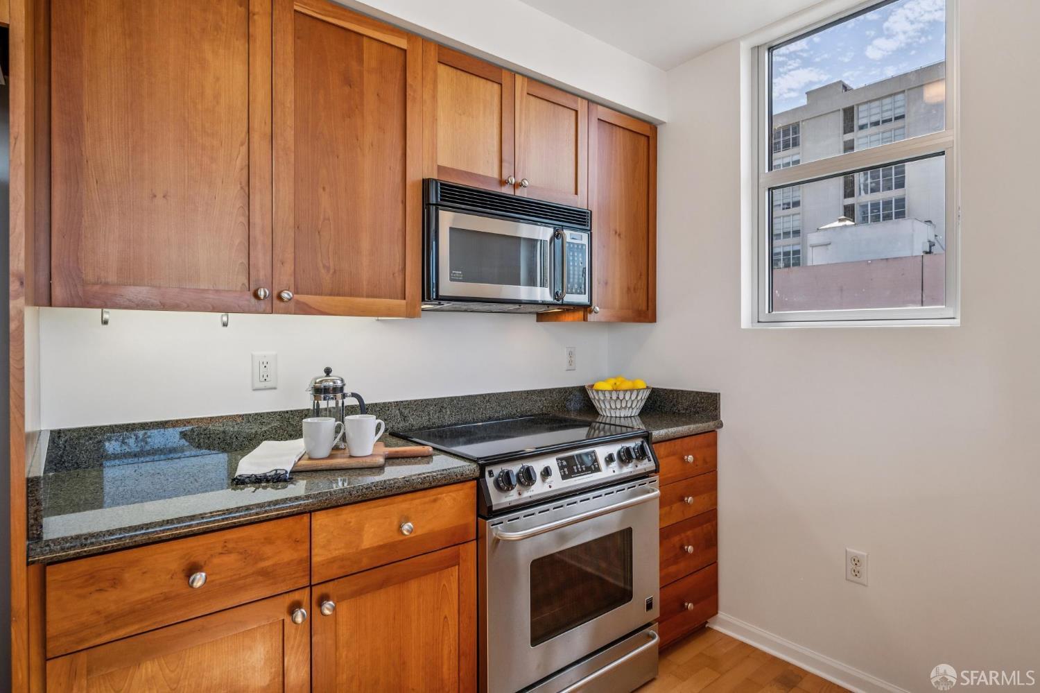 1701 Jackson Street # 806