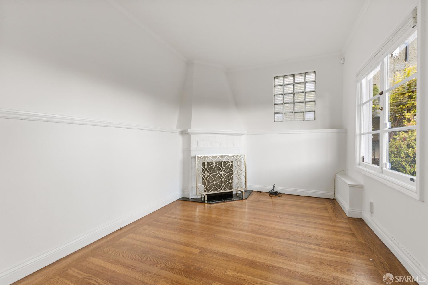 101 Graystone Terrace