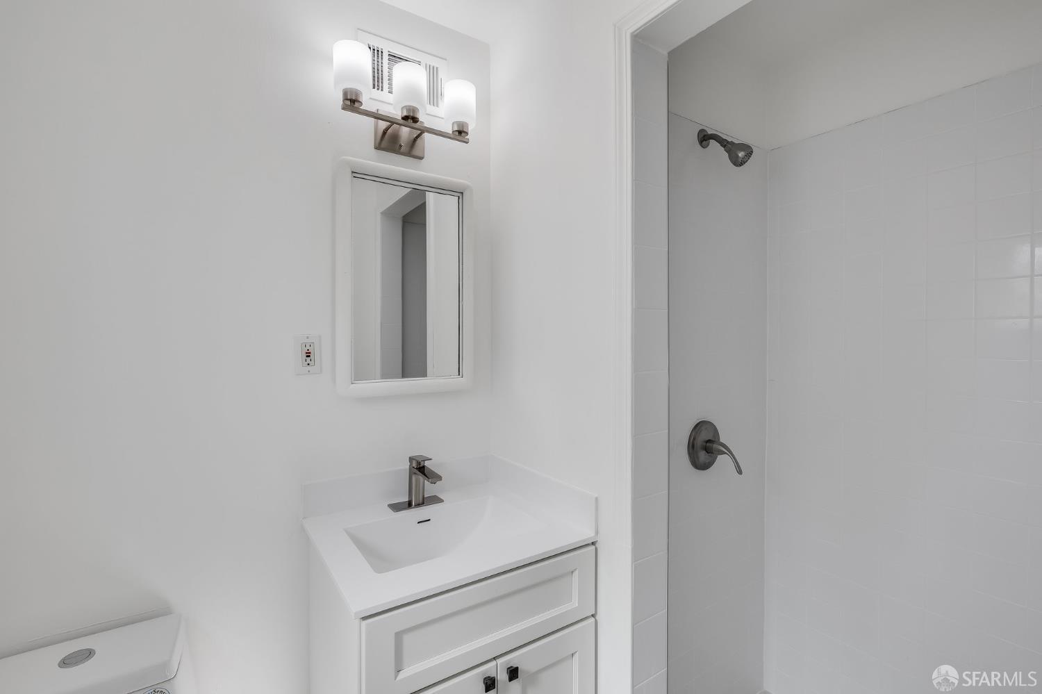 2615 Alameda De Las Pulgas