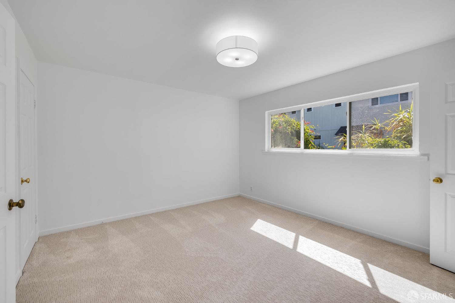 2615 Alameda De Las Pulgas