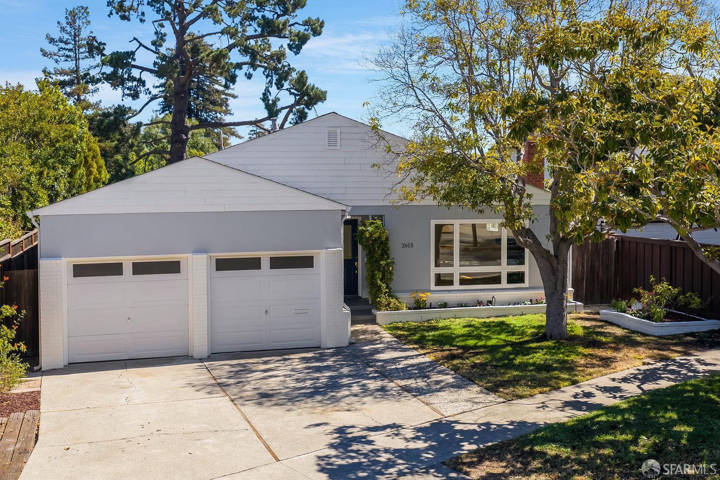 2615 Alameda De Las Pulgas