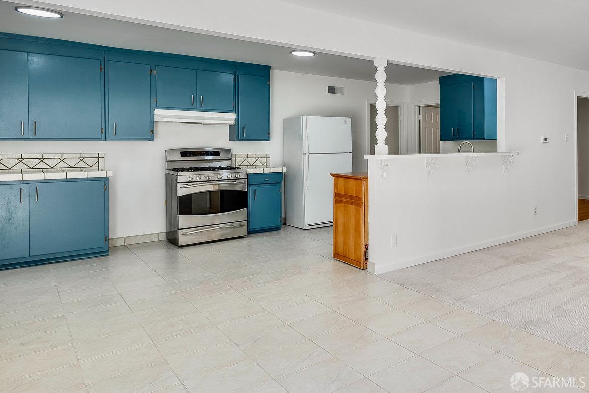 2615 Alameda De Las Pulgas