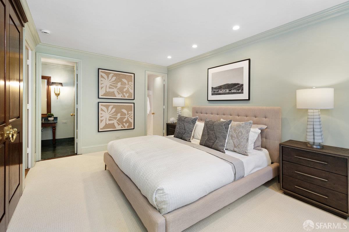 1080 Chestnut Street # 1B