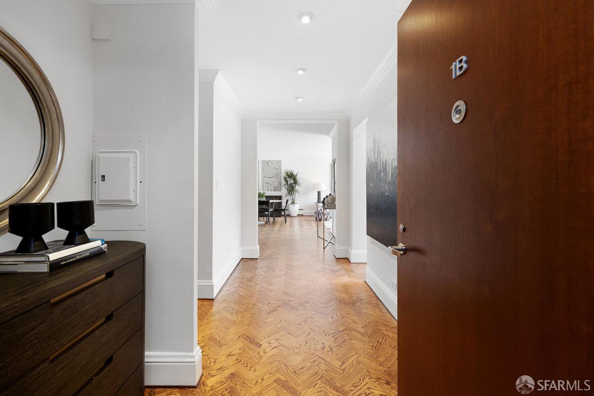 1080 Chestnut Street # 1B