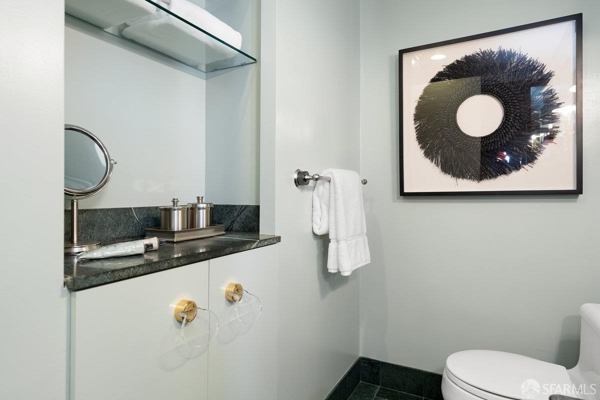 1080 Chestnut Street # 1B