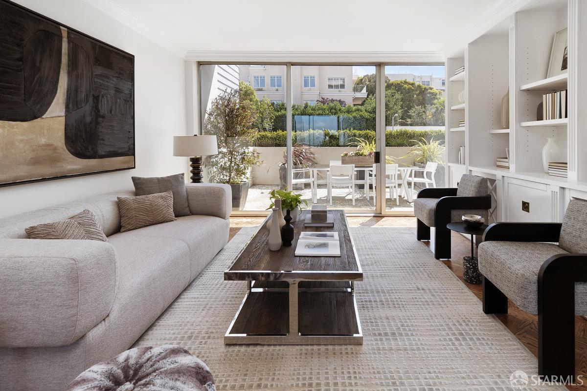 1080 Chestnut Street # 1B