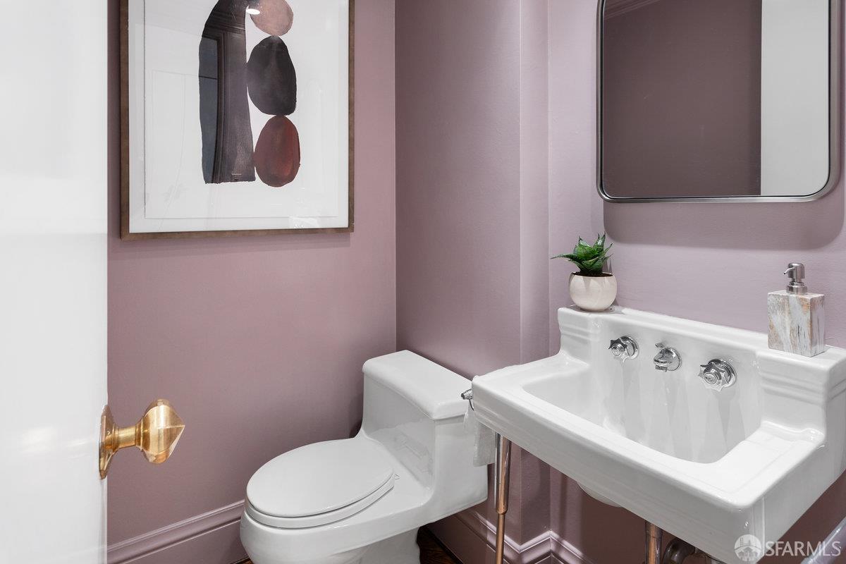 1080 Chestnut Street # 1B