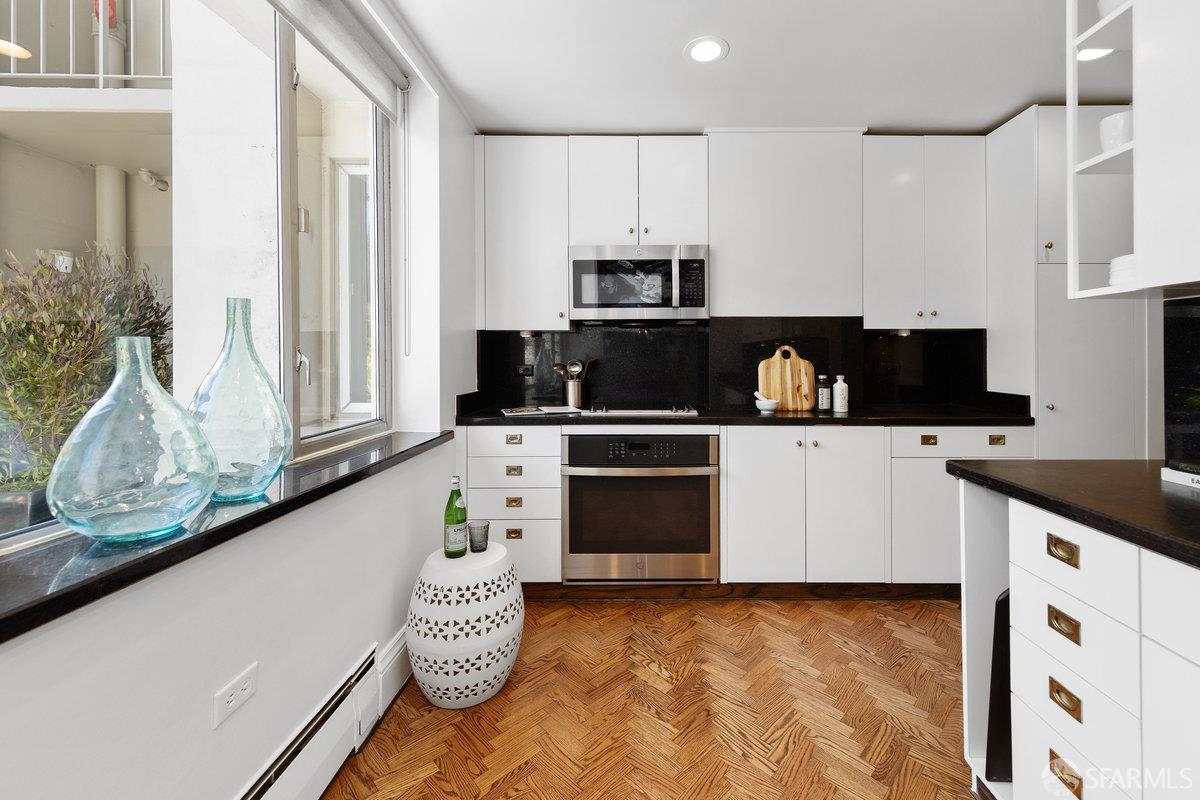 1080 Chestnut Street # 1B