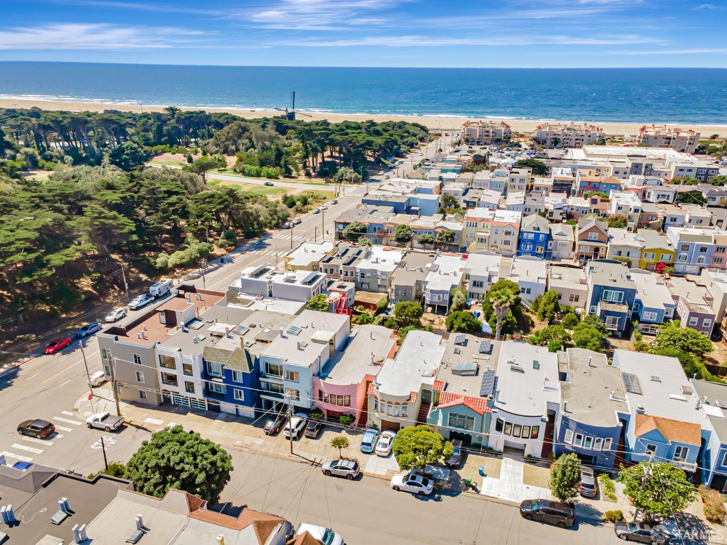 883-885 45th Avenue