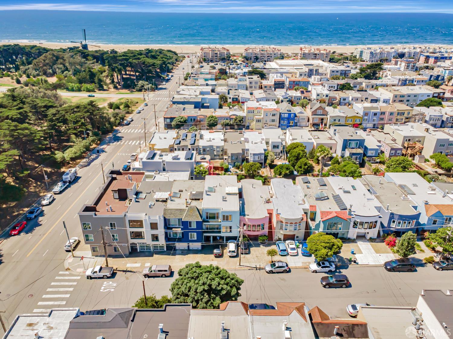 883-885 45th Avenue